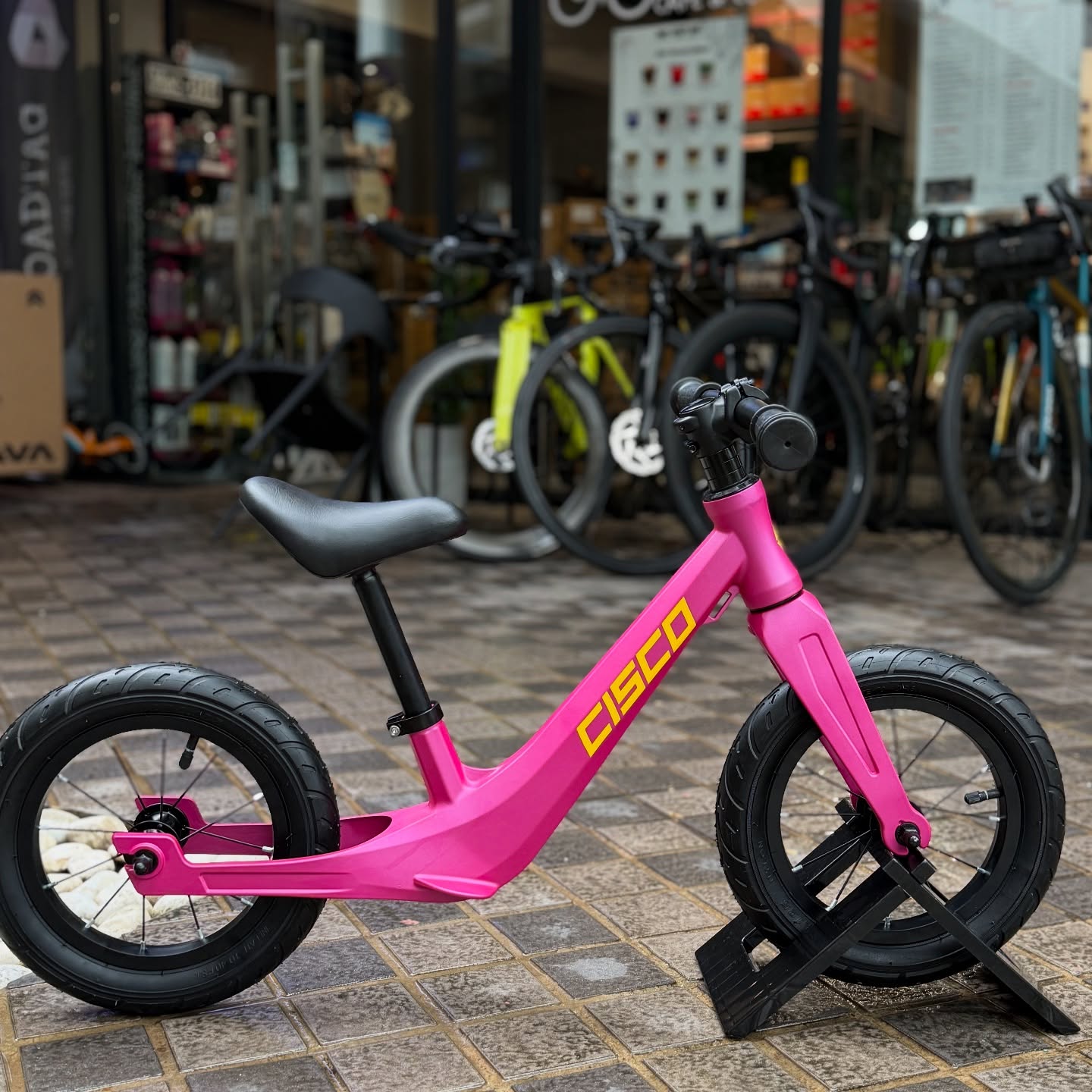 CISCO Push/Balance/Kick Bikes for Kids V6 Size 12" Tires