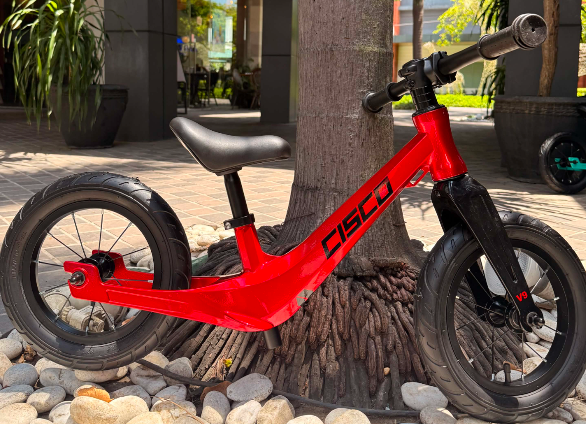 Cisco Push Bike V9 12" Magnesium Alloy